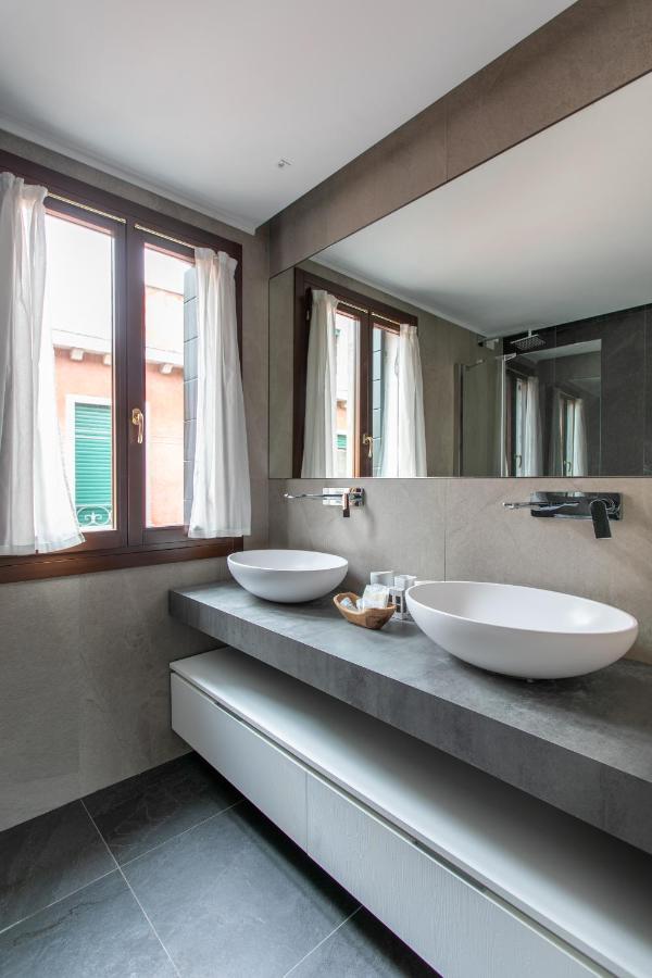 Residenza Pomponi Deluxe Apartment Venice Exterior photo