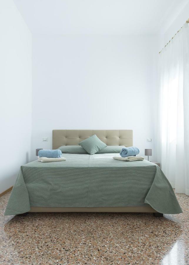 Residenza Pomponi Deluxe Apartment Venice Exterior photo